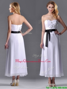 2016 Popular Tea Length White Dama Dress with Appliques and Belt