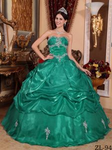 2013 Popular Appliqued Green Quinces Dresses in Santa Cruz Bolivia