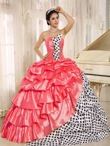 Colorful Strapless Floor-length Sweet 15 Dresses with Ruffles and Pick-ups