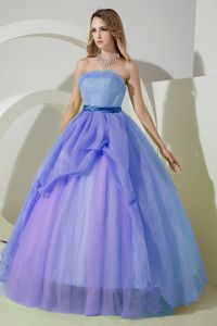 Strapless Floor-length Beaded Lilac Quince Dresses with Embroidery
