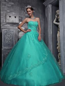 Sweetheart Ball Gown Sweet Sixteen Dresses with Appliques in Ashford