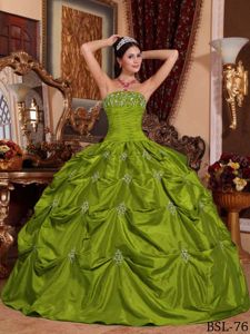 Strapless Taffeta Appliqued Quinceanera Gown Dresses in Port Townsend WA