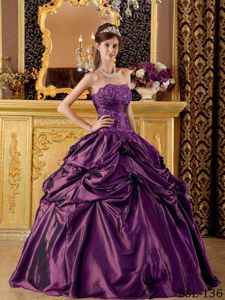 Purple Strapless Taffeta with Appliques and Embroidery Sweet Sixteen Dresses