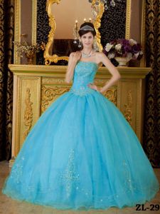 Aqua Blue Quince Dresses Decorated with Embroidery near Sammamish