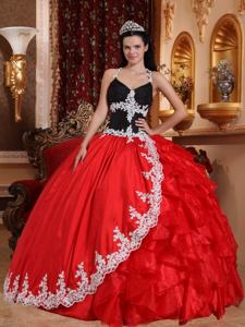 Red and Black V-neck Floor-length Quinces Dresses with Appliques
