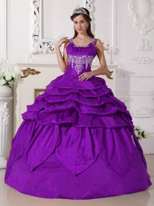 Taffeta Purple Beading Scoop Quinceanera Gowns in Thornbury Avon
